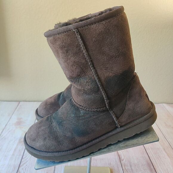 Ugg #5825 classic short boots sz 8 - Picture 7 of 10